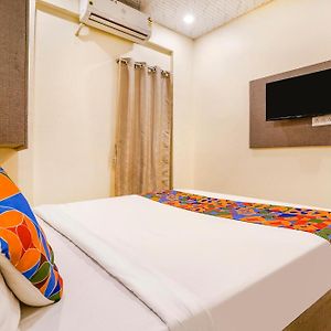 Fabexpress The United - Nr Mumbai International Airport
